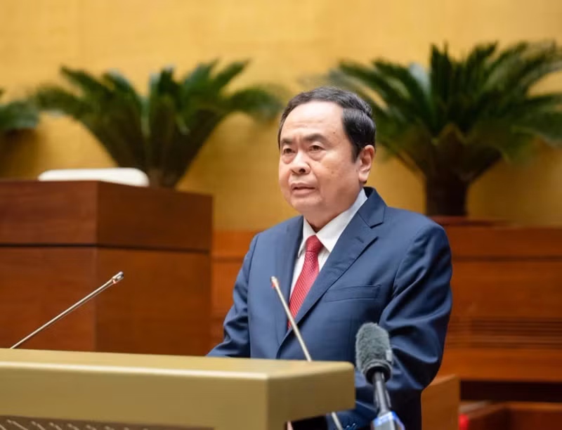 越南国会主席陈青敏。