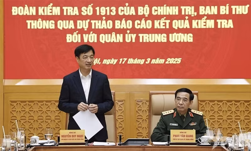 越共中央政治局委员、中央书记处书记、中央检查委员会主任、检查团团长阮唯玉在会上发表讲话。