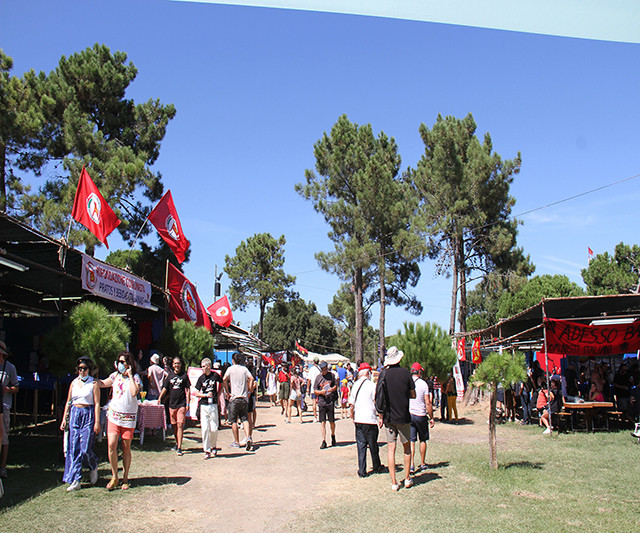 越南人民报社在《前进报》节留下深刻印象(组图) ảnh 11 越南人民报社在《前进报》节留下深刻印象(组图) ảnh 11