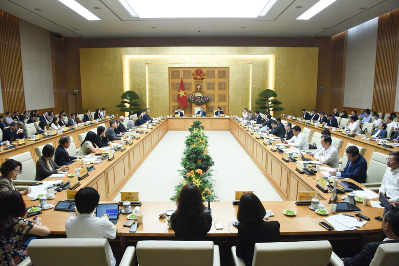 会议场景。 会议场景。