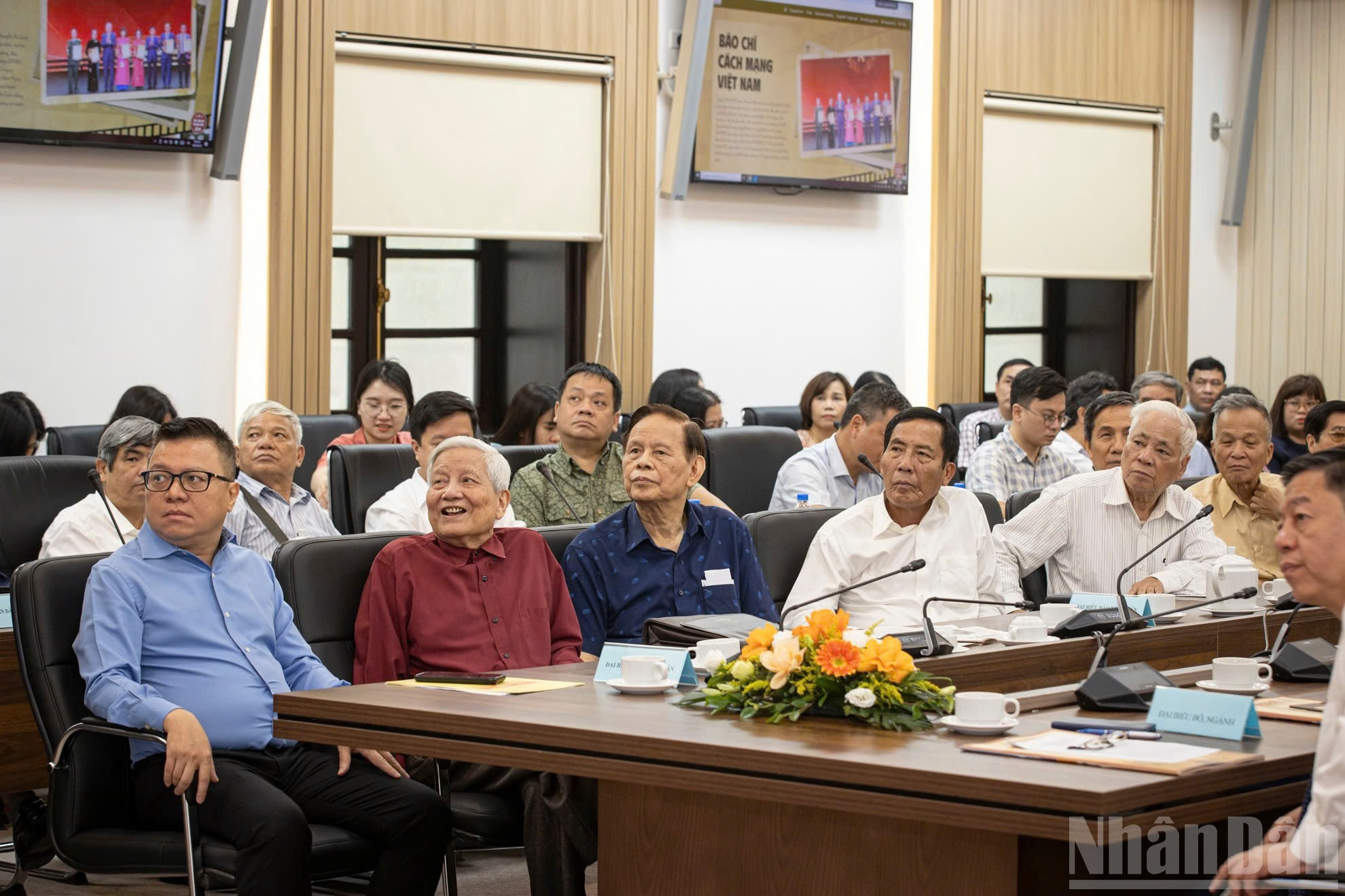 诸多代表、嘉宾及资深新闻工作者出席仪式。 nd3.jpg