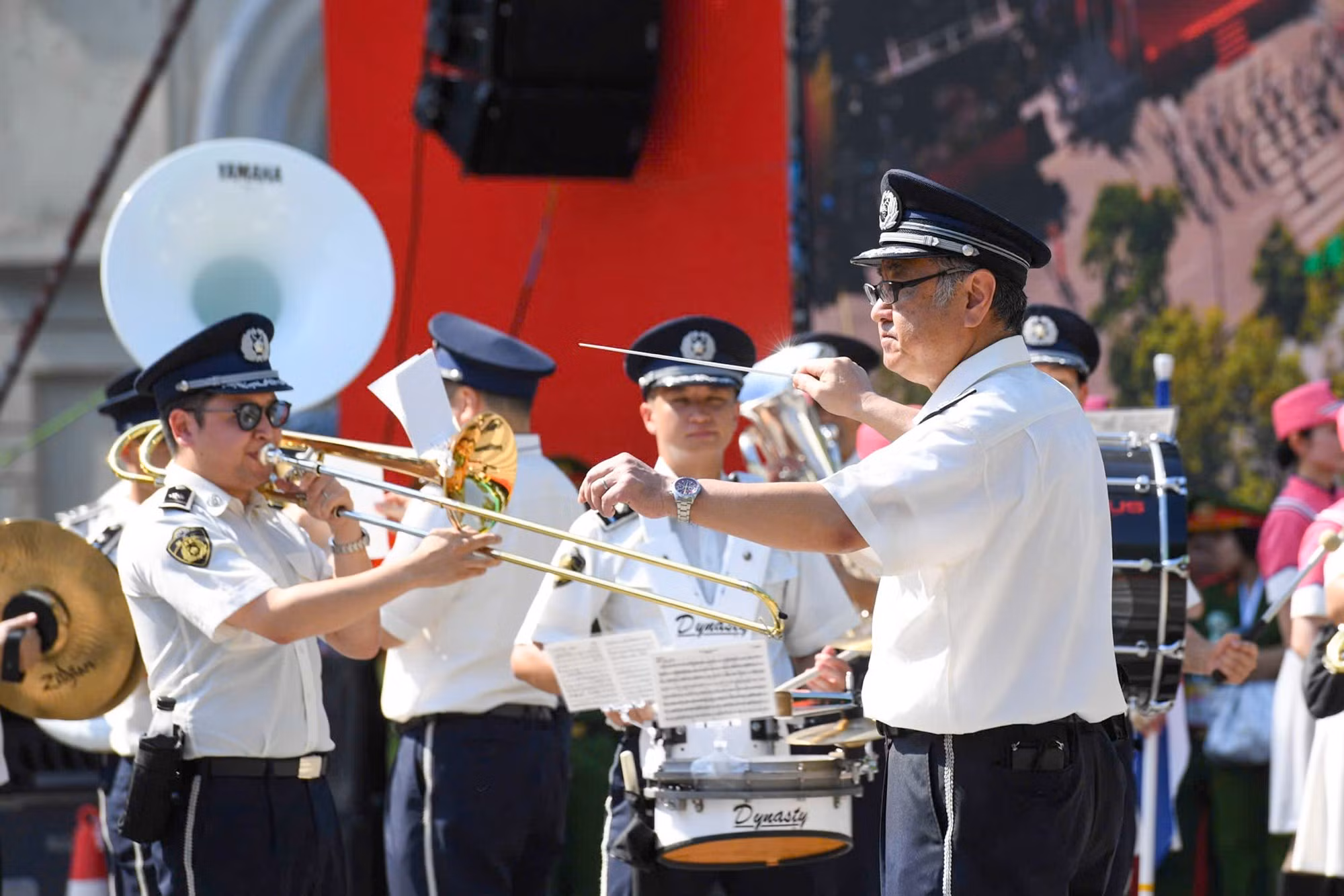 各国公安艺术团精彩亮相。