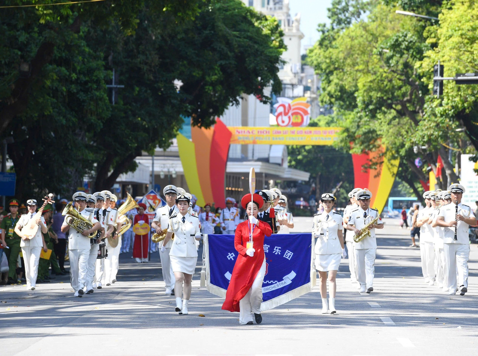 北京警察局乐队。 nh6.jpg