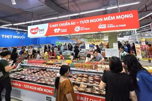 附图。