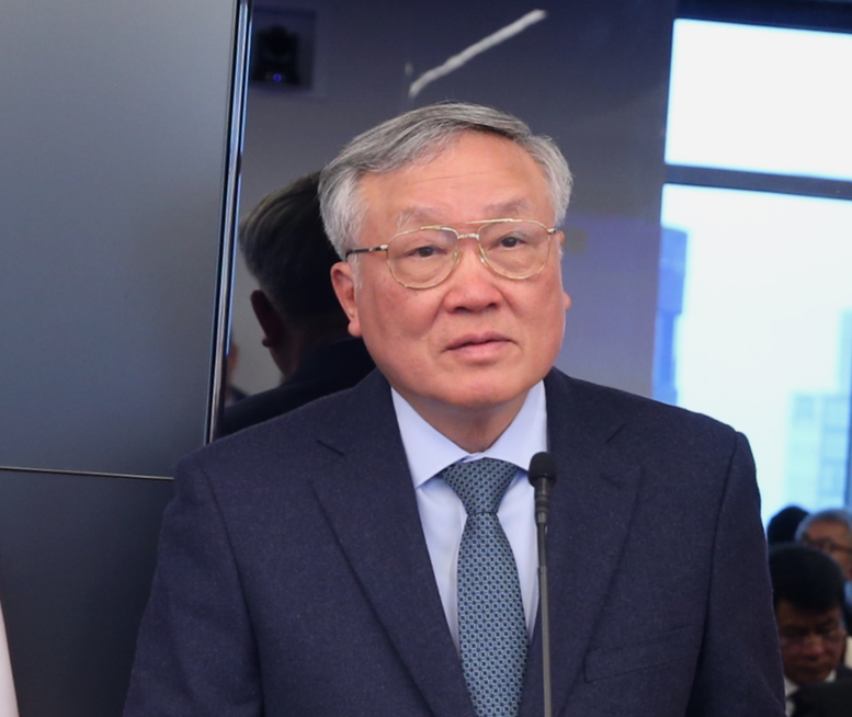 越南政府常务副总理阮和平。