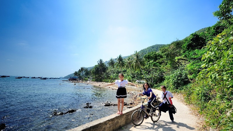 南游群岛目前共有近5000名居民、1100多户家庭。