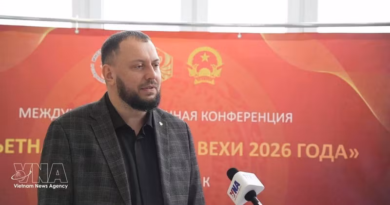 俄罗斯科学院中国与现代亚洲研究所领先研究员、历史学博士安东·布雷迪欣接受越通社记者的采访。（图片来源：越通社）