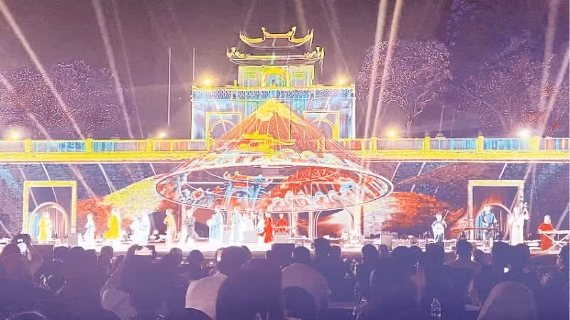 升龙皇城3D Mapping投影展示。