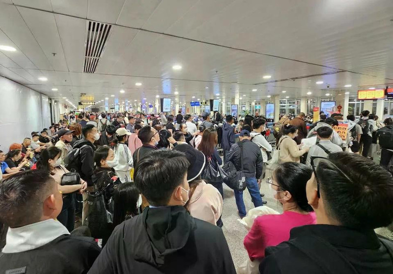 新山一机场正月初六旅客吞吐量再创新高。