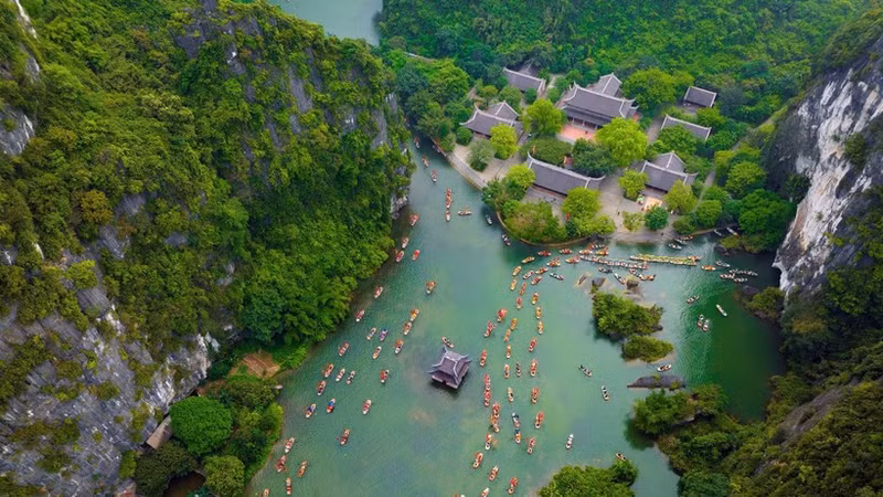 俯瞰长安庆典的全景。（图片来源：宁平省旅游厅）