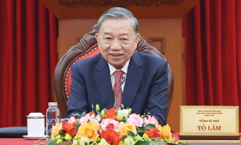 越共中央总书记苏林与美国总统特朗普通电话。