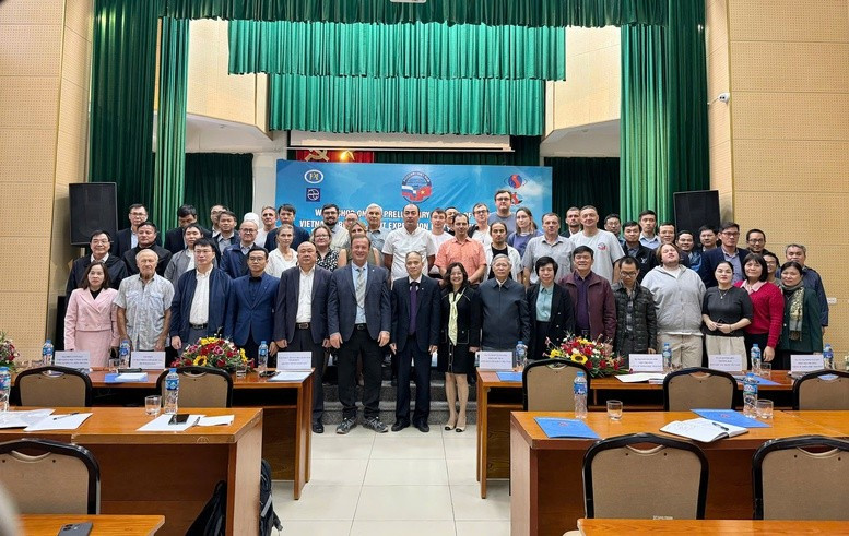 各位代表合影。