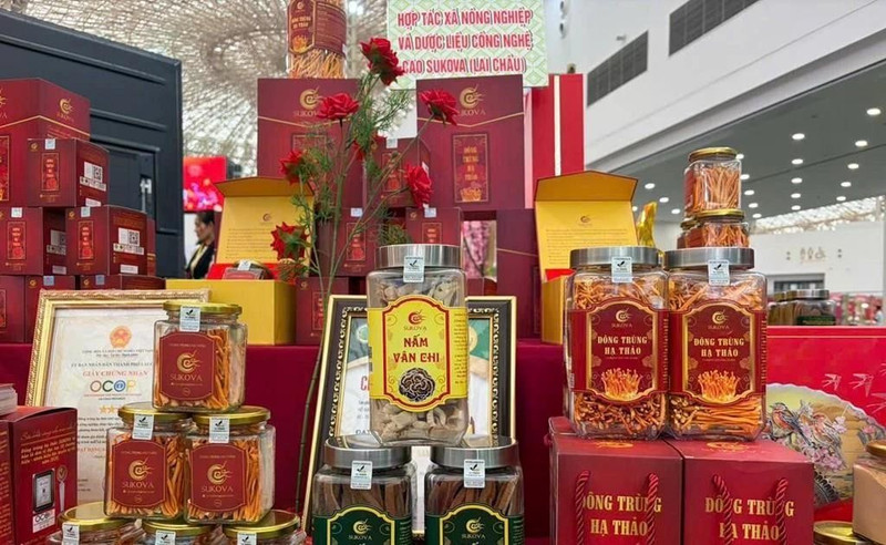 莱州省Sukova高科技农业与药用植物合作社的产品。