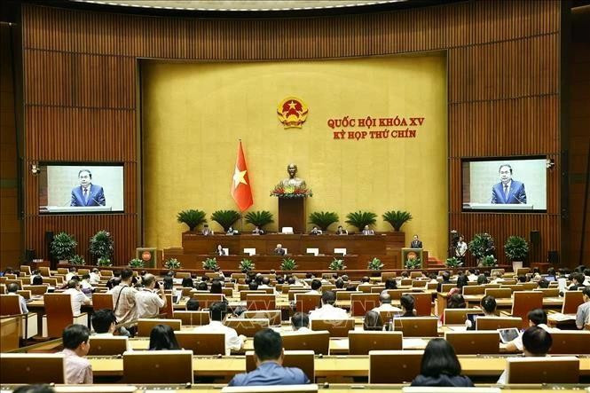 越南第十五届国会第九次会议场景。（图片来源：越通社）
