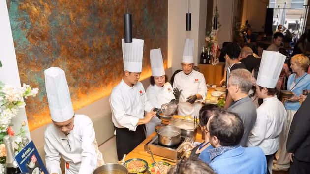 越南河粉与饮食文化推广活动现场。