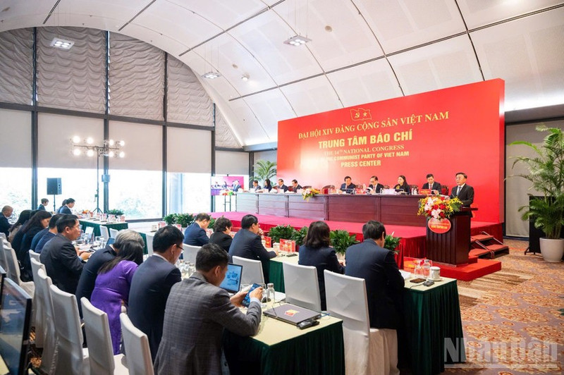 越南共产党第十四次全国代表大会开幕前于1月14日举行的国际新闻发布会现场。（水原摄）
