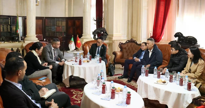 工作会议现场。（图片来源：越通社）