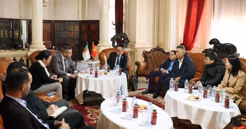 工作会议现场。（图片来源：越通社）