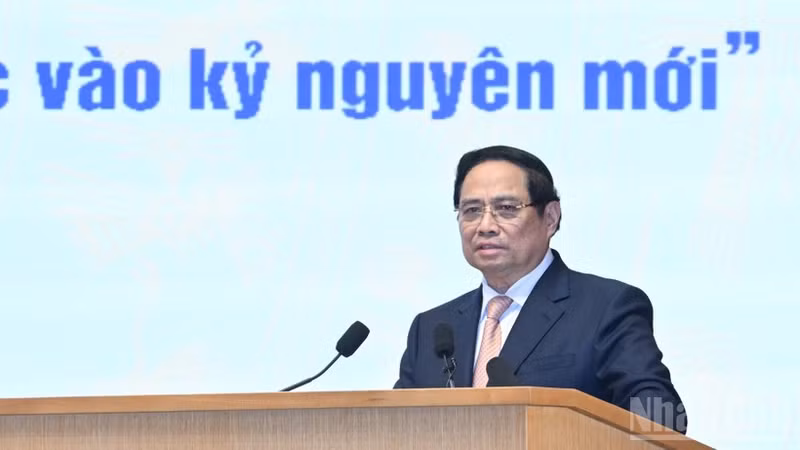 范明正总理在会上发表讲话。（本报记者 陈海摄）