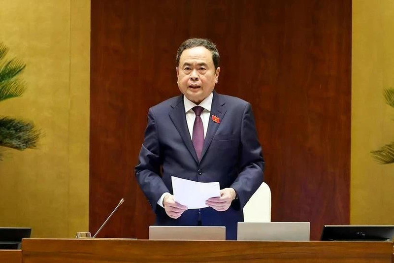 国会主席陈清敏在会上发言。（图片来源：越通社）