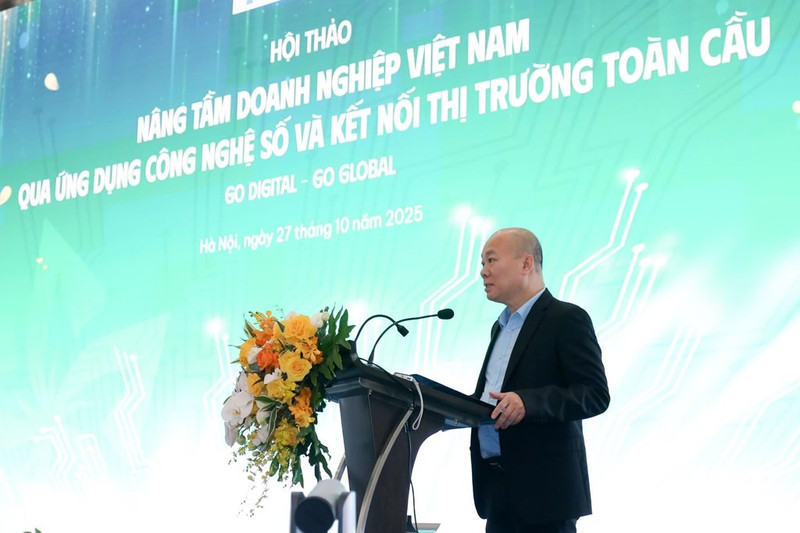 越南工贸部贸易促进局局长武伯富在会上发言。(图片来源:越通社)