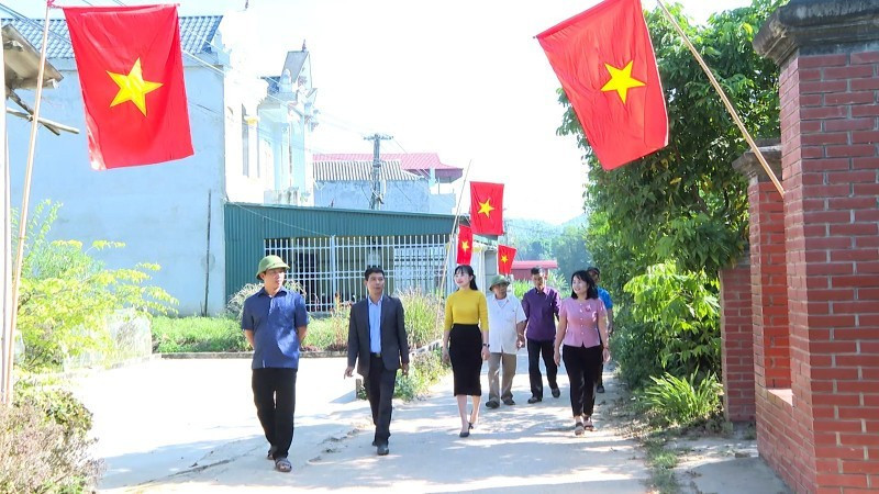 “全民团结建设新农村、文明城市”运动在全省各级祖国阵线系统中同步、高效开展，在社区中产生广泛而深远的影响。