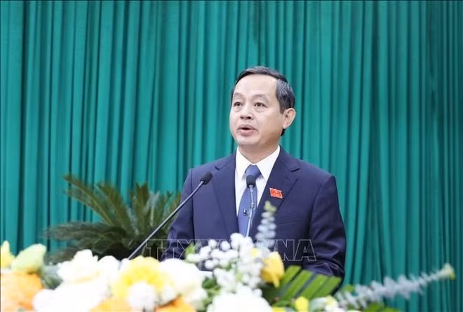 范黄山同志，新设太原省委副书记（2020-2025年任期），出任新设太原省人民委员会主席（2021-2026年任期）。（图片来源：越通社）