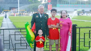 国庆期间前往首都河内旅游的游客数量大幅增加。