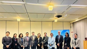 跨部门代表团成员。（图片来源：越通社）