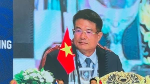越南最高人民检察院检察长阮辉进出席东盟检察长会议。（图片来源：保护法律报）