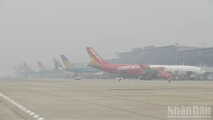 受大雾影响，内排国际机场4个航班改降其他机场。