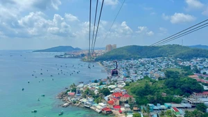 富国岛的菠萝岛缆车。（图片来源：越通社）