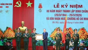 苏林总书记出席越南工兵兵种成立成立80周年纪念仪式【组图】