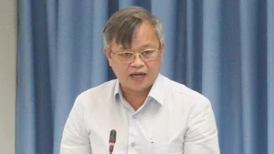 中央书记处对原同奈省委常务委员会委员、原省委宣教与民运部部长、原省计划与投资厅厅长高进勇给予开除党籍的纪律处分。（图片来源：越通社）