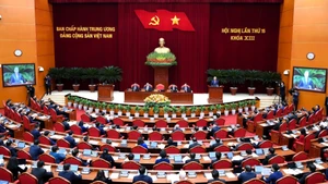 越共第十三届中央委员会第十五次全体会议隆重开幕【组图】