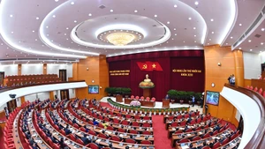越共十三届十二中全会现场。