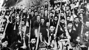 1945年8月26日，芹苴人民起义夺取政权。（图片来源：越通社）