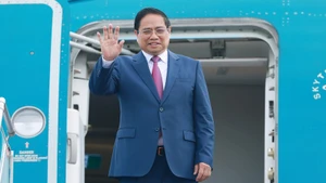 范明正总理启程赴中国天津出席世界经济论坛第十六届新领军者年会。