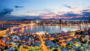 岘港市一角。