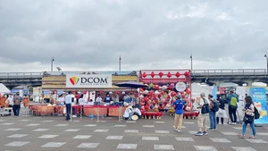 神奈川县越南旅游文化节吸引众多日本民众前来参观。