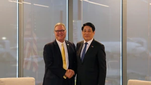 越南国家主席梁强会见华盛顿州副州长丹尼·赫克。（图片来源：越通社）