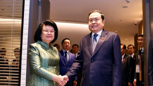 越南国会主席陈青敏会见柬埔寨国会主席昆索达莉。（图片来源：越通社）