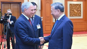 越共中央总书记苏林会见俄罗斯国家杜马主席维亚切斯拉夫·沃洛金【组图】