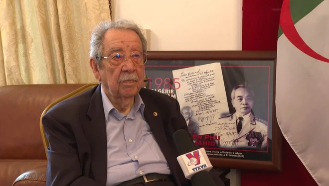 阿尔及利亚革命国际之友协会主席朱迪·努尔丁。（图片来源：越通社）