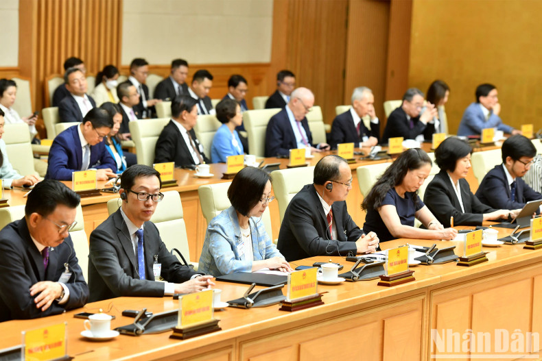 与会代表。 与会代表。