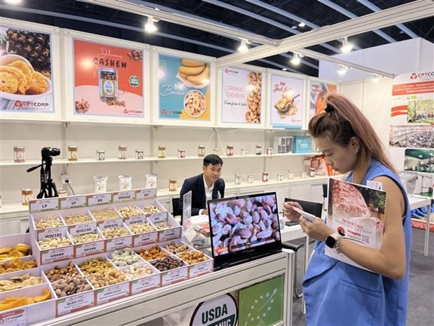 越南腰果加工技术股份公司的展位。 越南腰果加工技术股份公司的展位。