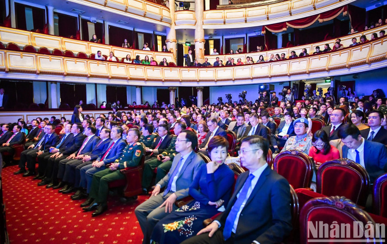 2024年第十届全国对外新闻奖颁奖典礼场景。 2024年第十届全国对外新闻奖颁奖典礼场景。