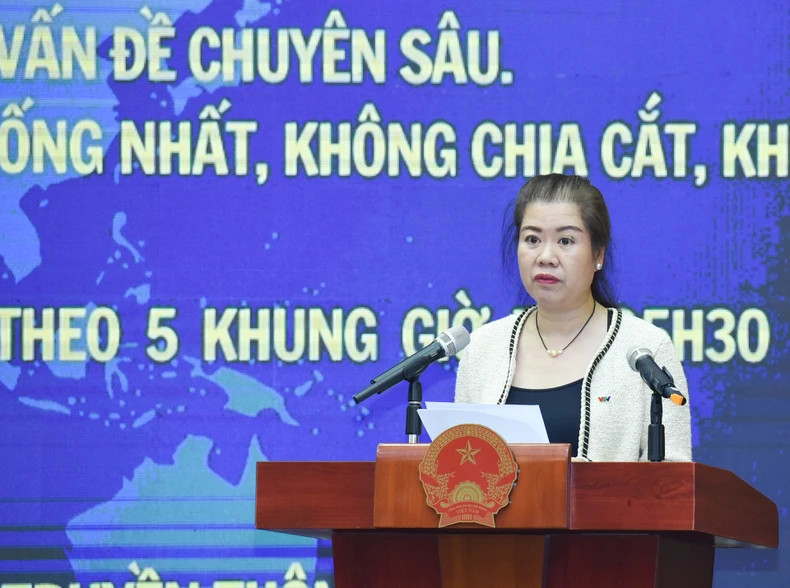 越南电视台新闻部领导代表致辞。 越南电视台新闻部领导代表致辞。