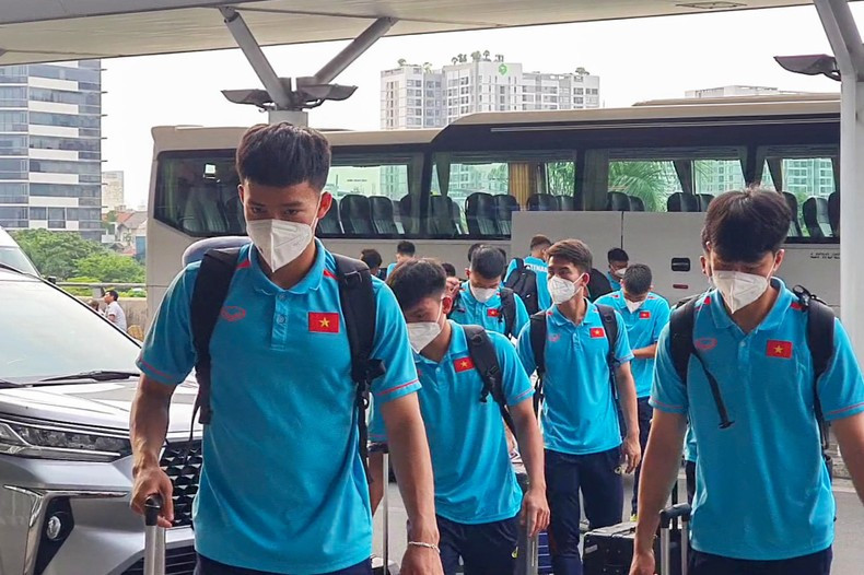 越南U22男球队刚结束了在巴地头顿省为期10天的集训。 越南U22男球队刚结束了在巴地头顿省为期10天的集训。