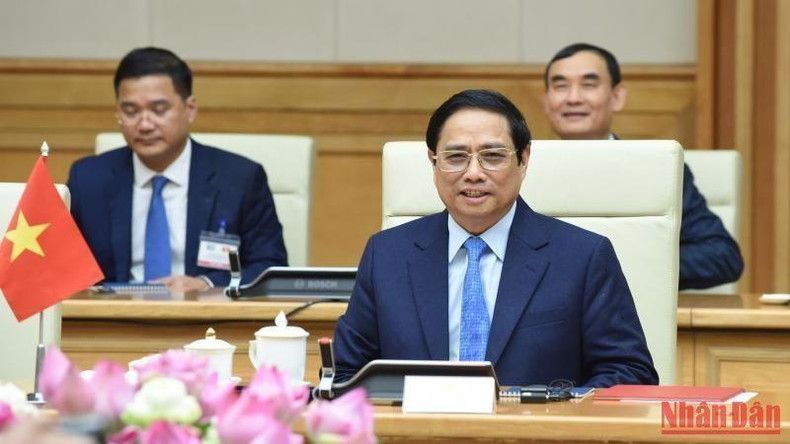 越南政府总理范明正在会谈中发表讲话。(陈海 摄) 越南政府总理范明正在会谈中发表讲话。(陈海 摄)